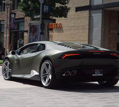 Фото дисков HRE P207 на Lamborghini Huracan