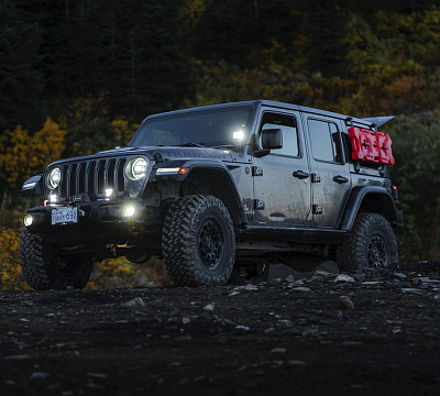 Фото дисков Black Rhino FUJI на Jeep Wrangler IV (JL)