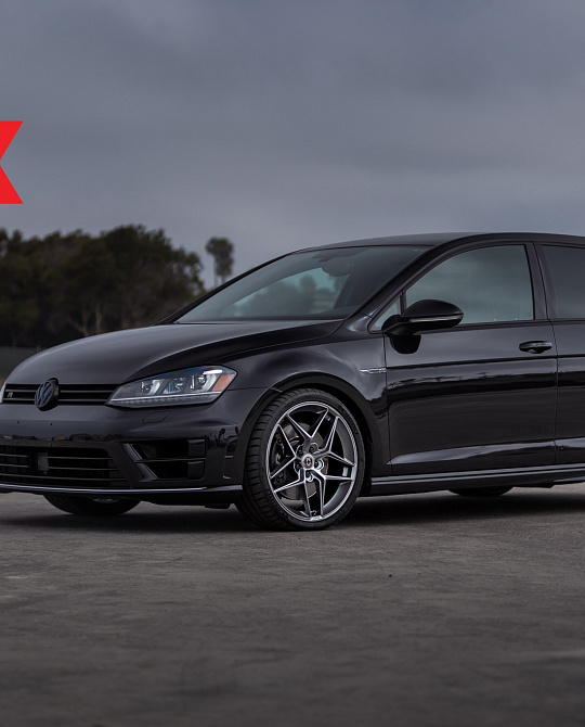Фото дисков FF11 Серебро на Volkswagen Golf VII