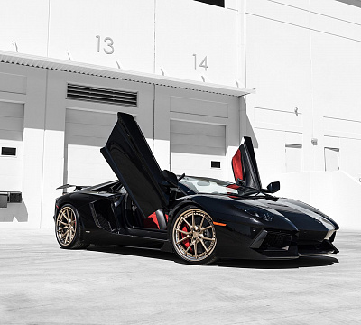 Фото дисков Anrky AN32 на Lamborghini Aventador