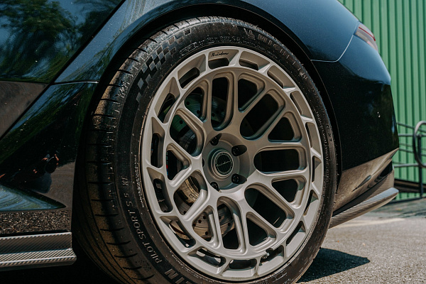 Фото дисков Brixton Forged TR08 AERO1 Другой цвет на BMW 5/M5 (G60/G90)