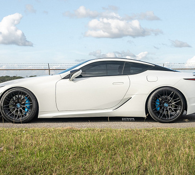 Фото дисков Strasse Wheels SV10M Deep Concave Duoblock на Lexus LC 500