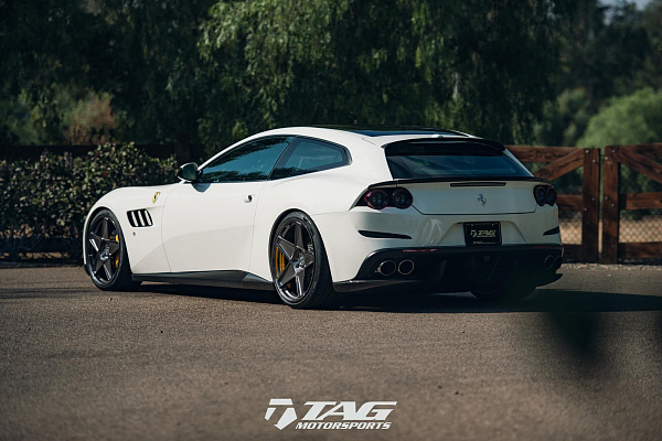 Ferrari GTC4 Lusso