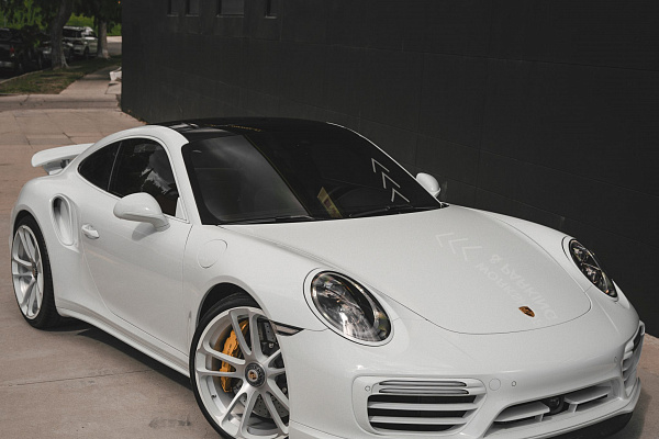 Фото дисков CEC C112 Белый сатин на Porsche 911 VII