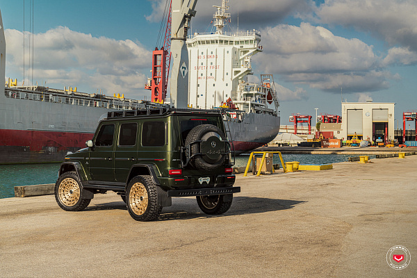 Фото дисков Vossen LC3-12 Глянцевая шампань на Mercedes-Benz G-Class III