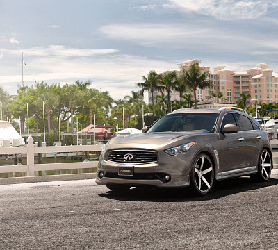 Фото дисков Vossen CV3 на Infiniti FX II