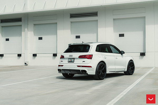 Фото дисков Vossen HF-5 Черный глянец на Audi Q5 (FY)