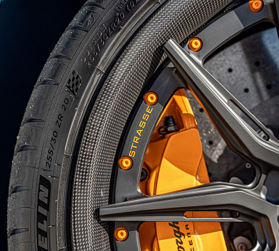 Фото дисков Strasse Wheels SV5-RS Performance на Lamborghini Aventador
