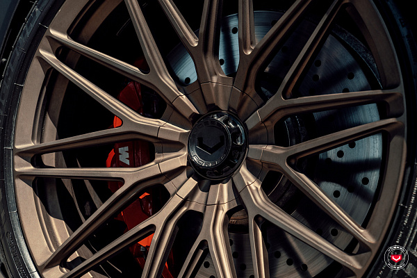 Фото дисков Vossen VPS-4 Сатиновая бронза на BMW 5/M5 (G60/G90)