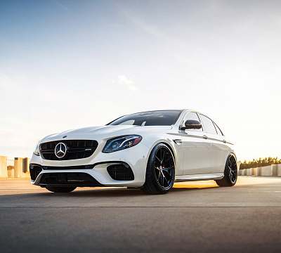 Фото дисков HRE P101 на Mercedes-Benz E-Class (W213, S213, C238)