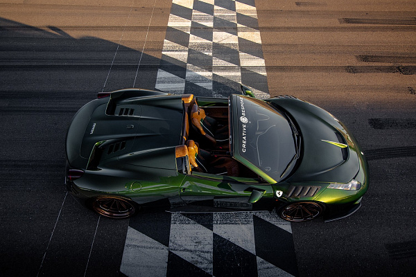 Фото дисков Brixton Forged R11-RS Глянцевая бронза на Ferrari 458