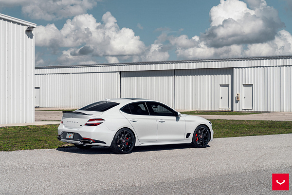Фото дисков Vossen HF-5 Черный глянец на Genesis G70