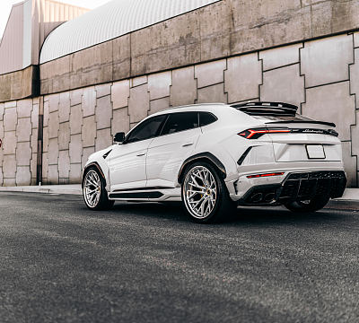 Фото дисков Brixton Forged PF10 на Lamborghini Urus