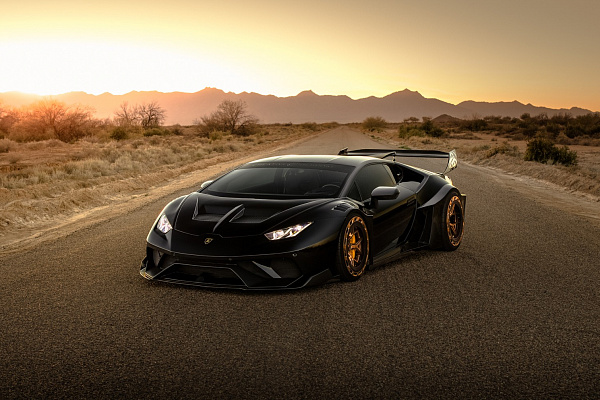 Фото дисков Brixton Forged PF7 Aerotech Глянцевая бронза на Lamborghini Huracan