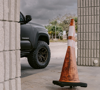 Фото дисков Vossen HF6-4 на Toyota Tacoma III