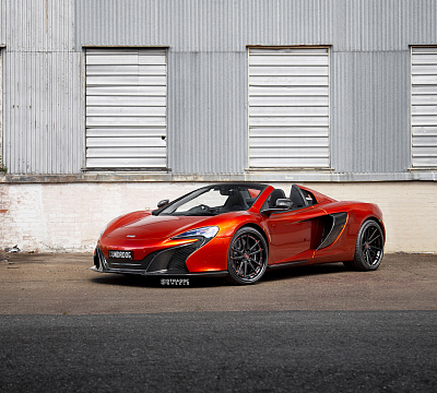 Фото дисков Strasse Wheels SV1 Deep Concave FS на McLaren 650S
