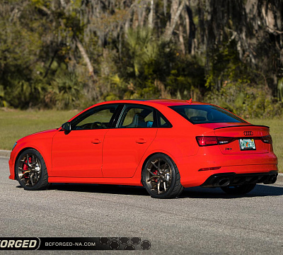 Фото дисков BC Forged RZ21 на Audi A/S/RS 3 (8V)