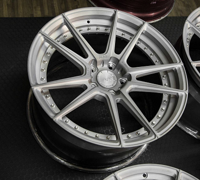 ADV.1 ADV5.2 M.V2 SL