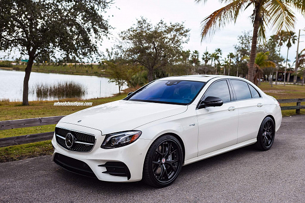 Фото дисков HRE S101 Сатиновый графит на Mercedes-Benz E-Class (W213, S213, C238)