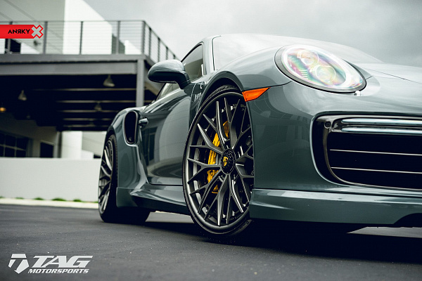 Фото дисков Anrky AN30 Сатиновый графит на Porsche 911 VII