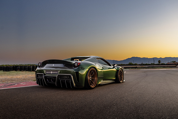 Фото дисков Brixton Forged R11-RS Глянцевая бронза на Ferrari 458