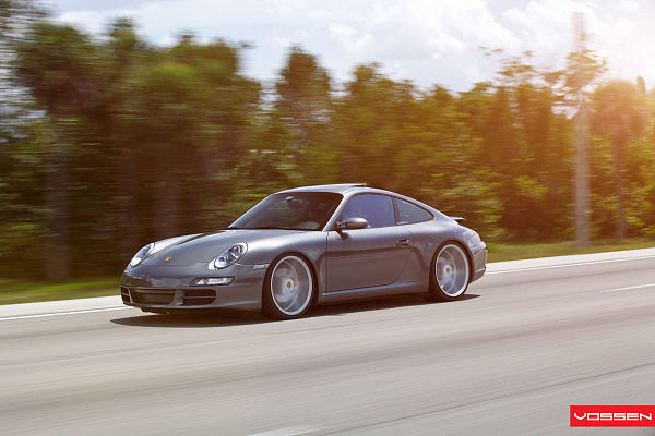 Фото дисков Vossen CV3 Серебро на Porsche 911 VI
