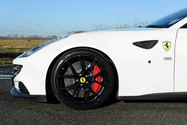 Ferrari FF
