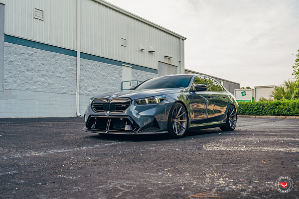 Фото дисков Vossen VPS-1 Глянцевый тонированный лак на BMW 5/M5 (G60/G90)