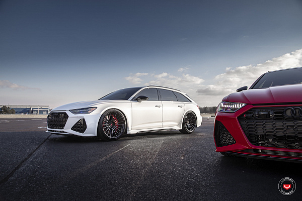 Фото дисков Vossen S17-04 Черный глянец на Audi A/RS 6 (C8)