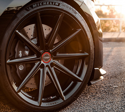 Фото дисков Vossen VFS-10 на Ford Mustang VI