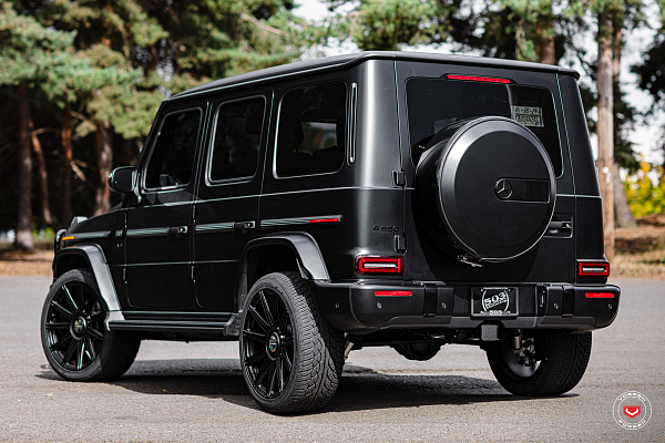 Фото дисков Vossen S17-12 Черный сатин на Mercedes-Benz G-Class III