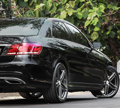 Фото дисков Vossen VFS-5 на Mercedes-Benz E-Class (W212, S212, C207)