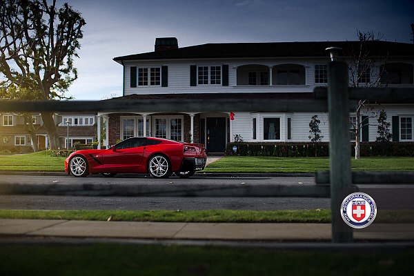 Фото дисков HRE P101 Глянцевый лак на Chevrolet Corvette C7