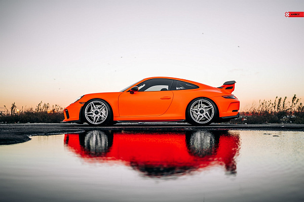 Фото дисков Anrky S1-X3 Сатиновый лак на Porsche 911 VII