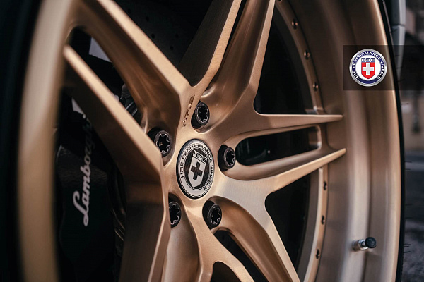 Фото дисков HRE S107 Сатиновое золото на Lamborghini Murcielago