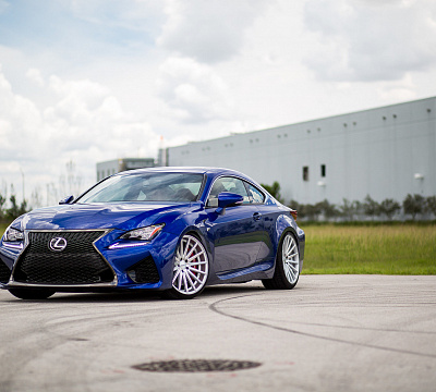 Фото дисков Vossen VFS-2 на Lexus RC