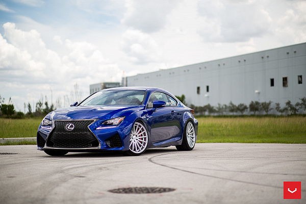 Фото дисков Vossen VFS-2 Серебро на Lexus RC