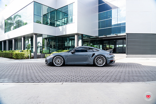 Фото дисков Vossen GEN-03 Глянцевый лак на Porsche 911 VIII