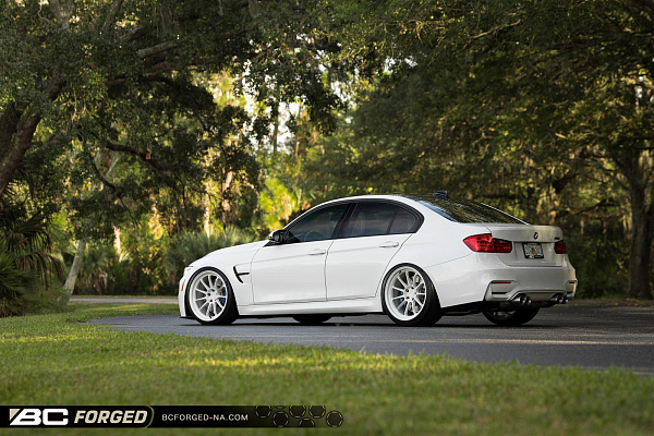 Фото дисков BC Forged TD01 Белый глянец на BMW 3/M3 (F3x/F80)