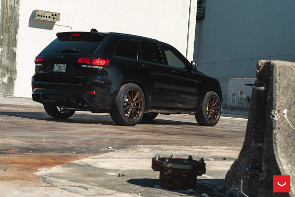 Фото дисков Vossen HF-3 Сатиновая бронза на Jeep Grand Cherokee IV