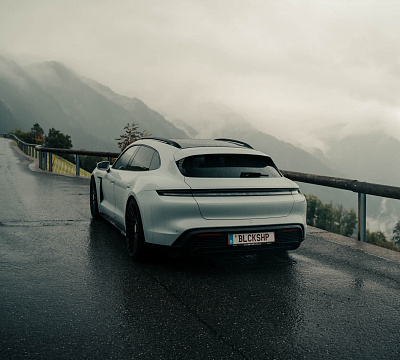 Фото дисков Vossen HF-8 на Porsche Taycan I