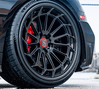Фото дисков Strasse Wheels SV15FF Deep Concave FS на Audi R8 (4S)