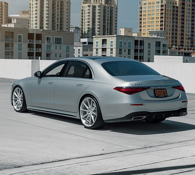 Фото дисков Anrky AN18 на Mercedes-Benz S-Class (W223)