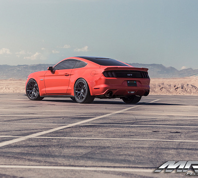 Фото дисков MRR FS01 на Ford Mustang VI