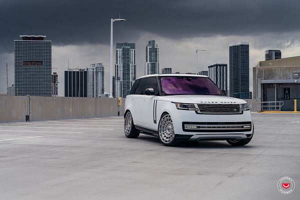 Фото дисков Vossen LC3-12 Глянцевый лак на Land Rover Range Rover V
