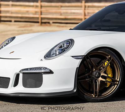 Фото дисков HRE P107 на Porsche 911 VII