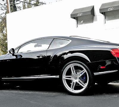 Фото дисков CEC C881 на Bentley Continental GT II