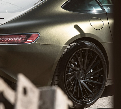 Фото дисков Savini SV64 на Mercedes-Benz AMG GT I