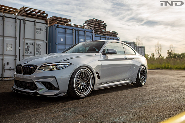 Фото дисков HRE 300 Глянцевый темный лак на BMW 2/M2 (F22/F87)