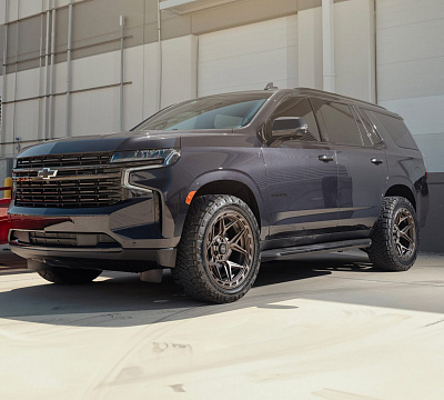 Фото дисков 4PLAY 4P55 на Chevrolet Tahoe V